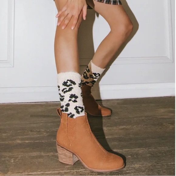 TOMS Everly Chelsea Boot (Women) - Picture 7 of 7